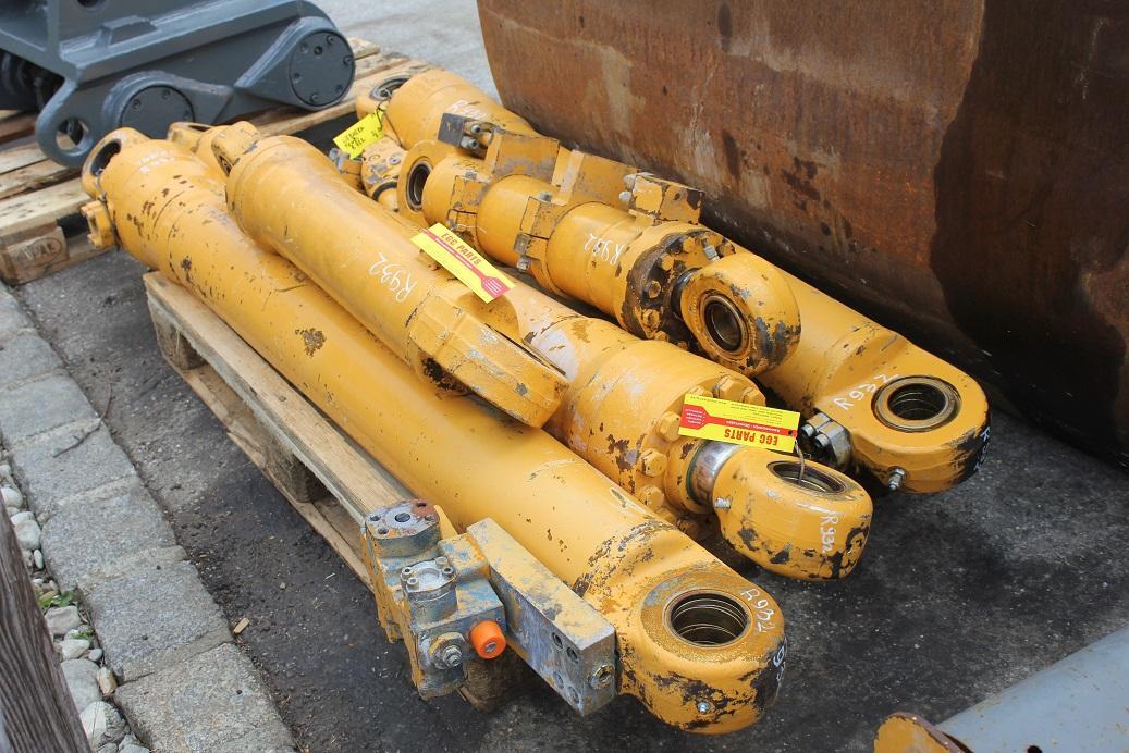 Liebherr R 932 LIT Tunnel - Cilindro hidráulico para Máquina de construção: foto 2 Liebherr R 932 LIT Tunnel - Cilindro hidráulico para Máquina de construção: foto 2