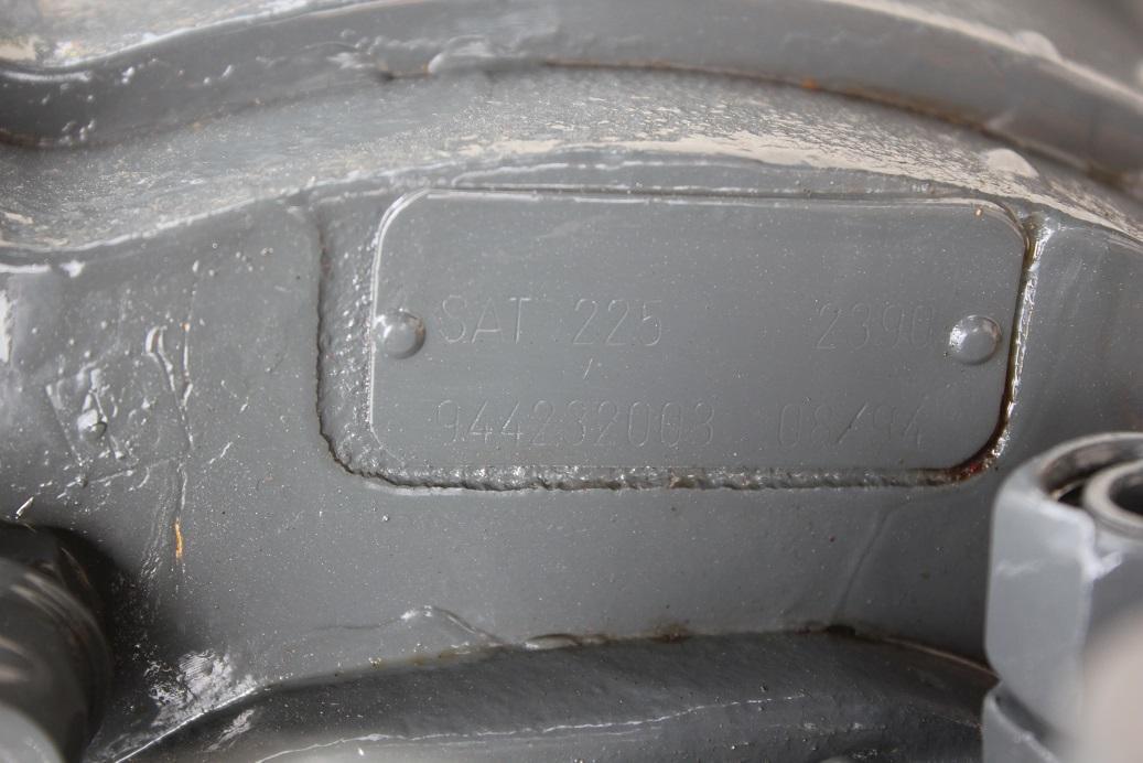 Liebherr SAT 225 aus LH A902LIT - Motor de giro para Máquina de construção: foto 5 Liebherr SAT 225 aus LH A902LIT - Motor de giro para Máquina de construção: foto 5