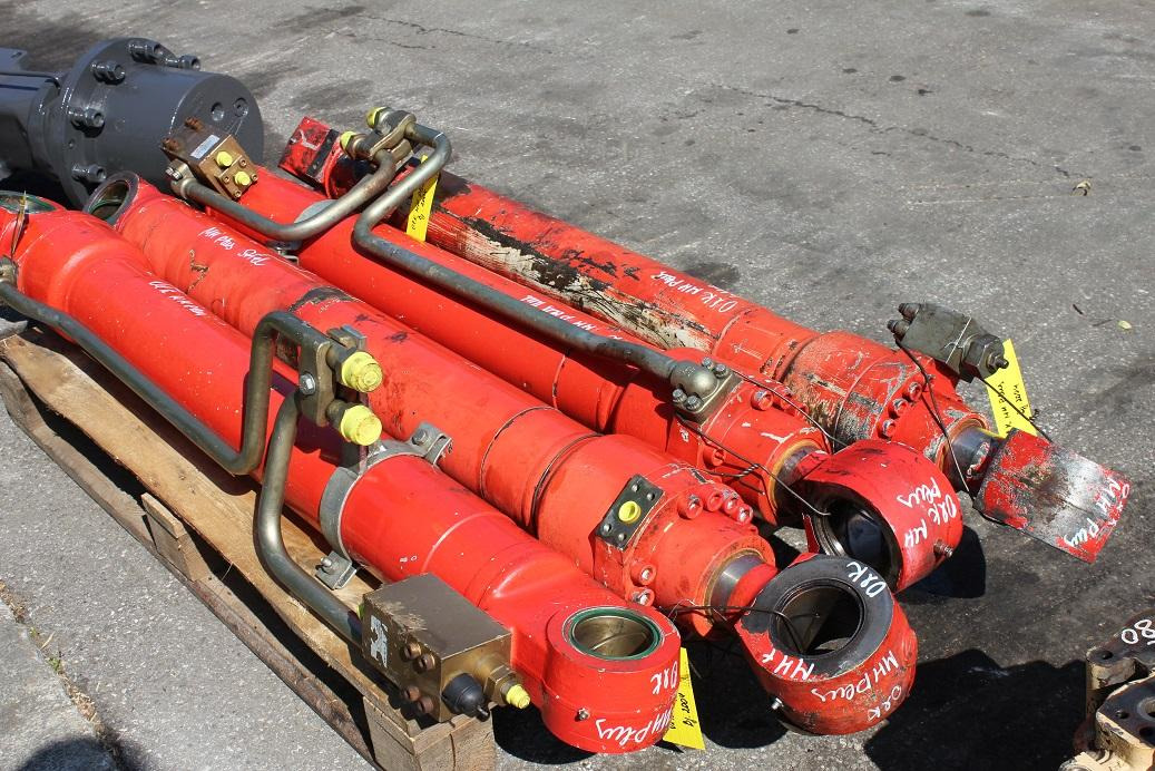 O&K MH Pllus - Cilindro hidráulico para Máquina de construção: foto 5 O&K MH Pllus - Cilindro hidráulico para Máquina de construção: foto 5