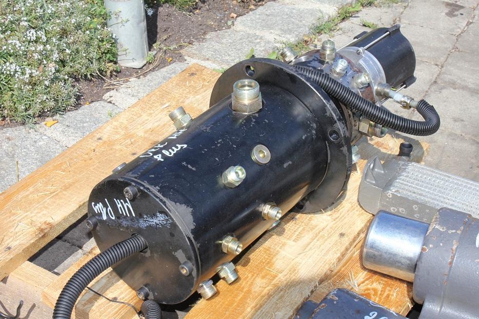 O&K MH plus / New Holland - Hidráulica para Escavadeira de rodas: foto 4 O&K MH plus / New Holland - Hidráulica para Escavadeira de rodas: foto 4