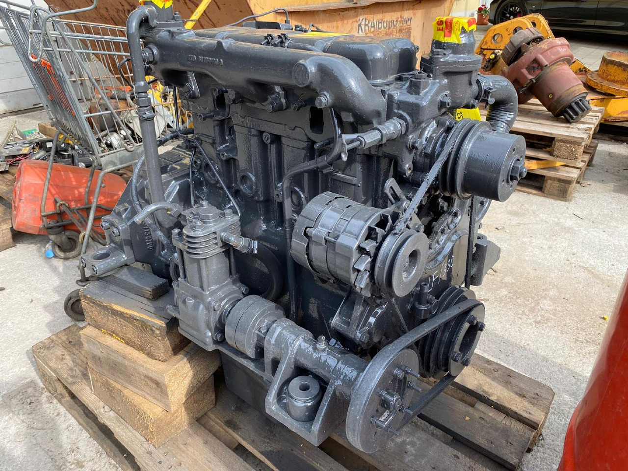 Perkins LF 4.248 aus Hanomag 33C - Motor para Máquina de construção: foto 5 Perkins LF 4.248 aus Hanomag 33C - Motor para Máquina de construção: foto 5