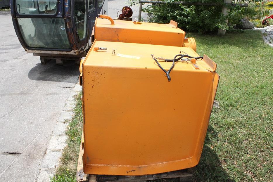 Samsung SE 130 LC - Tanque hidráulico para Máquina de construção: foto 3 Samsung SE 130 LC - Tanque hidráulico para Máquina de construção: foto 3