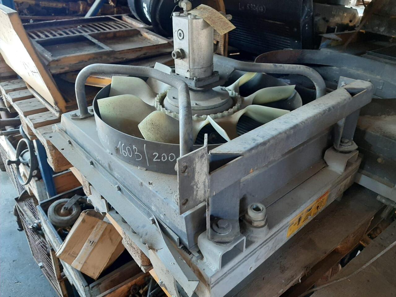 Volvo 160 B - Sistema de arrefecimento para Máquina de construção: foto 3 Volvo 160 B - Sistema de arrefecimento para Máquina de construção: foto 3