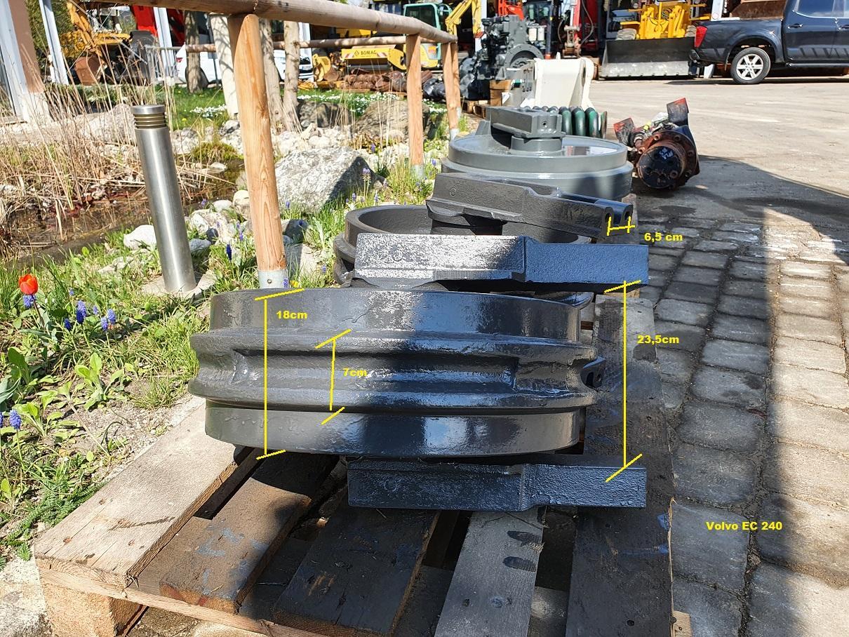 Volvo EC 240 - Peças de material rodante para Máquina de construção: foto 2 Volvo EC 240 - Peças de material rodante para Máquina de construção: foto 2