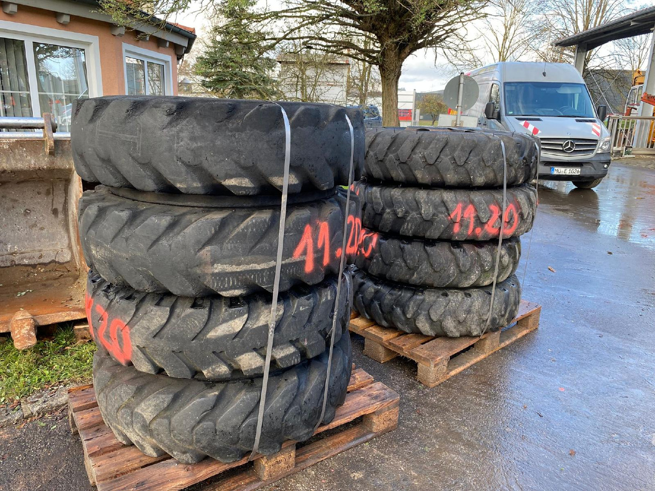 Zeppelin ZM 19 Sennebogen - Roda completa para Escavadeira: foto 1 Zeppelin ZM 19 Sennebogen - Roda completa para Escavadeira: foto 1