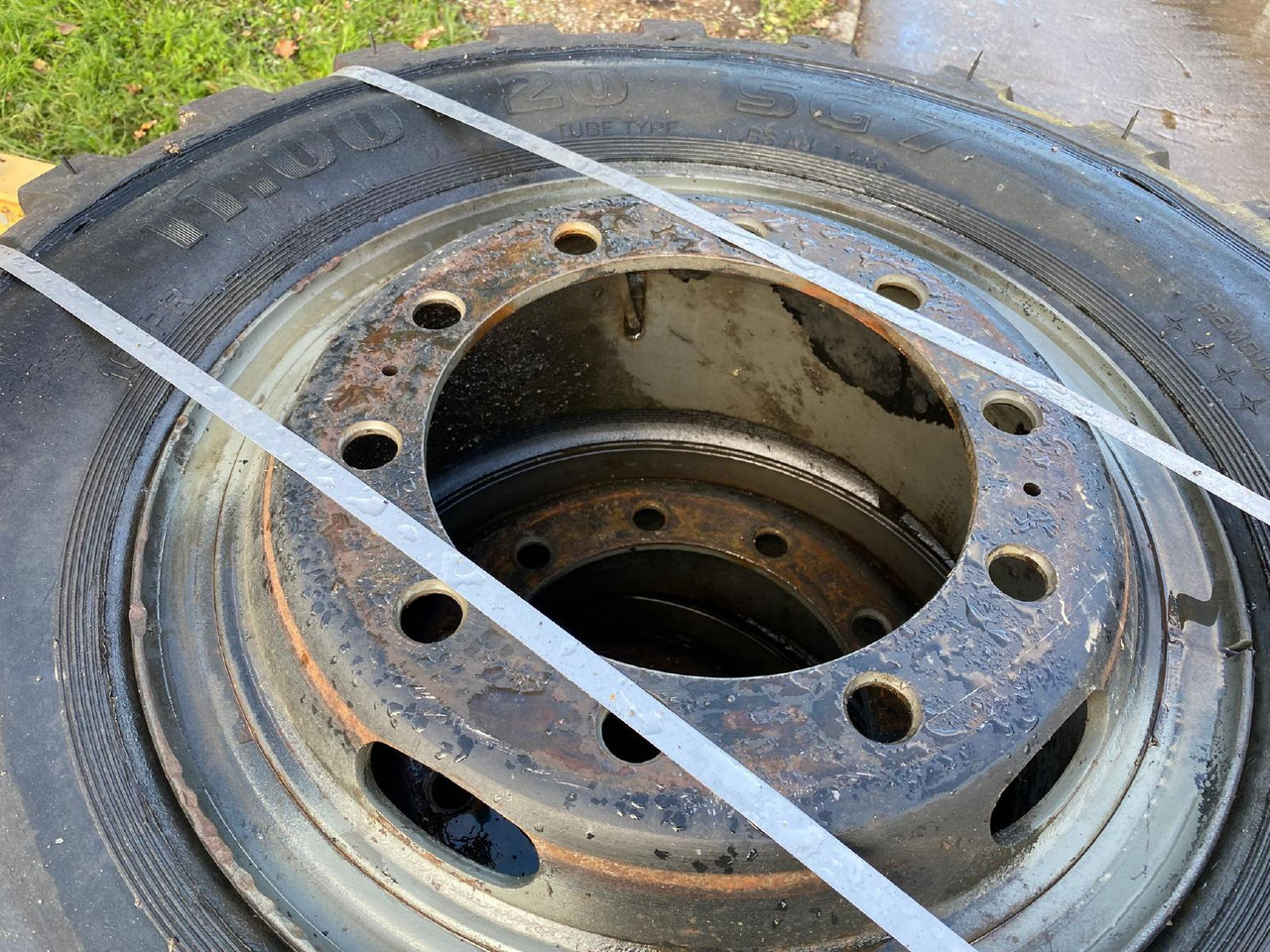 Zeppelin ZM 19 Sennebogen - Roda completa para Escavadeira: foto 5 Zeppelin ZM 19 Sennebogen - Roda completa para Escavadeira: foto 5