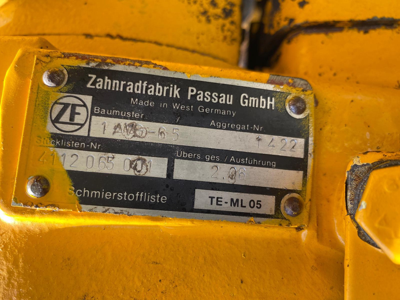 Eixo e peças para Máquina de construção Zettelmeyer ZL 601 B ZF AV 225: foto 9