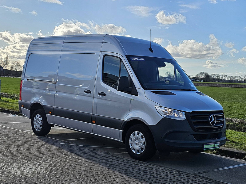 Mercedes-Benz Sprinter 317 L2H2 Automaat ACC! - Furgão: foto 4 Mercedes-Benz Sprinter 317 L2H2 Automaat ACC! - Furgão: foto 4
