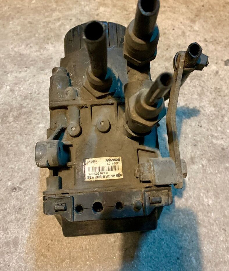 0486203025   Scania R - Válvula de freio para Camião: foto 2 0486203025   Scania R - Válvula de freio para Camião: foto 2