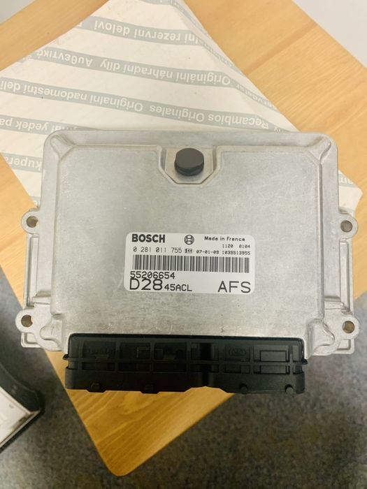 Bosch Sterownik Silnika Engine Control Ducato 2.8 HDI 281011755 for FIAT Ducato Boxer Jumper 2.8HDI 2000 - 2006 Oryginał NOWY commercial vehicle - Centralina electrónica para Veículo comercial: foto 5 Bosch Sterownik Silnika Engine Control Ducato 2.8 HDI 281011755 for FIAT Ducato Boxer Jumper 2.8HDI 2000 - 2006 Oryginał NOWY commercial vehicle - Centralina electrónica para Veículo comercial: foto 5