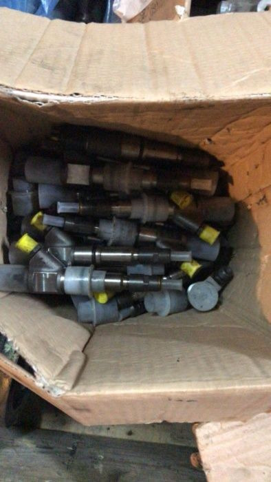 Egenera IVECO Stralis HI WAY NEW Holland - Injector para Camião: foto 2 Egenera IVECO Stralis HI WAY NEW Holland - Injector para Camião: foto 2