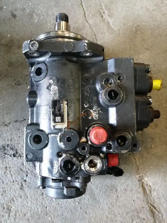 IVECO STRALIS Euro 6 0445020195 truck - Bomba de combustivel para Camião: foto 1 IVECO STRALIS Euro 6 0445020195 truck - Bomba de combustivel para Camião: foto 1