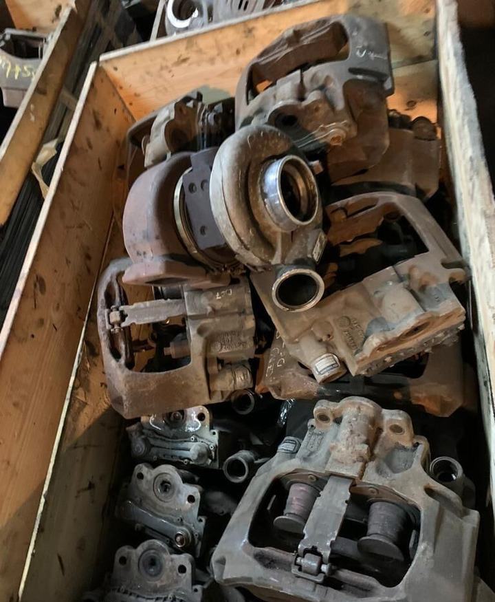 Knorr-Bremse MAN DAF Scania Iveco SN7 IVECO Stralis truck - Pinça de freio para Camião: foto 2 Knorr-Bremse MAN DAF Scania Iveco SN7 IVECO Stralis truck - Pinça de freio para Camião: foto 2