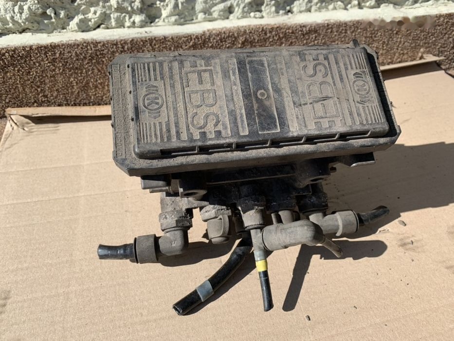 REGENER K001411 Renault Premium DXI VOLVO FH - Válvula de freio para Camião: foto 5 REGENER K001411 Renault Premium DXI VOLVO FH - Válvula de freio para Camião: foto 5