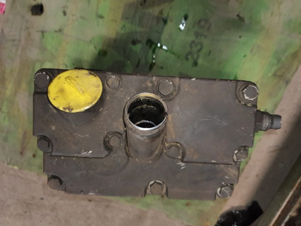 Voith LP490 A0021304215 Mercedes-Benz Actros MP4 - Compressor, sistema de ar comprimido para Camião: foto 5 Voith LP490 A0021304215 Mercedes-Benz Actros MP4 - Compressor, sistema de ar comprimido para Camião: foto 5