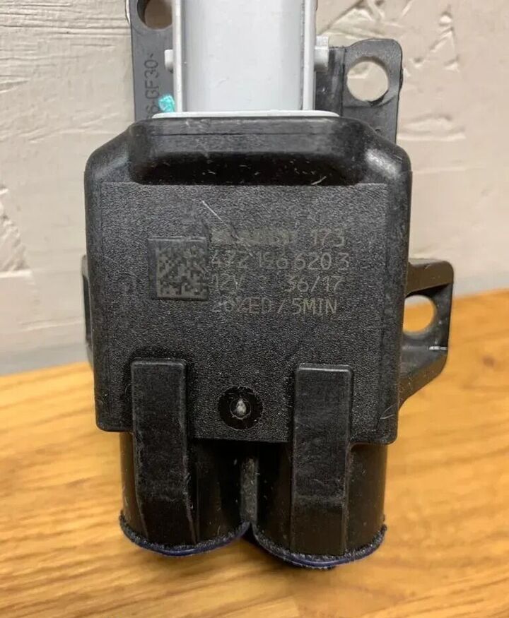 WABCO Nowy Zawór Zabezpieczający Cewka Modulatora ABS 4721966203 12 V 4721966203 - Válvula de freio para Camião: foto 1 WABCO Nowy Zawór Zabezpieczający Cewka Modulatora ABS 4721966203 12 V 4721966203 - Válvula de freio para Camião: foto 1