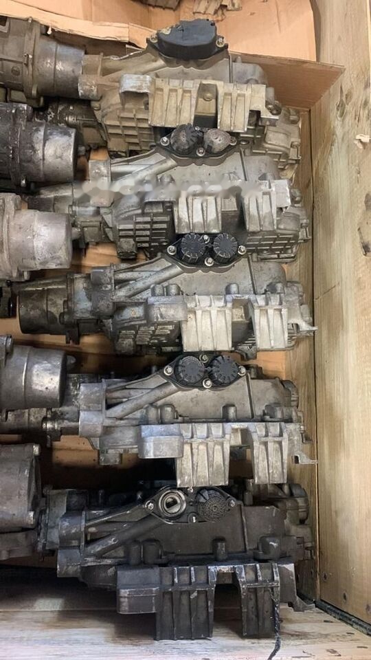 Wybierak Skrzyni Biegów Mercedes Actros MP4 A9612604863 / 421353 - Válvula hidráulica para Camião: foto 3 Wybierak Skrzyni Biegów Mercedes Actros MP4 A9612604863 / 421353 - Válvula hidráulica para Camião: foto 3