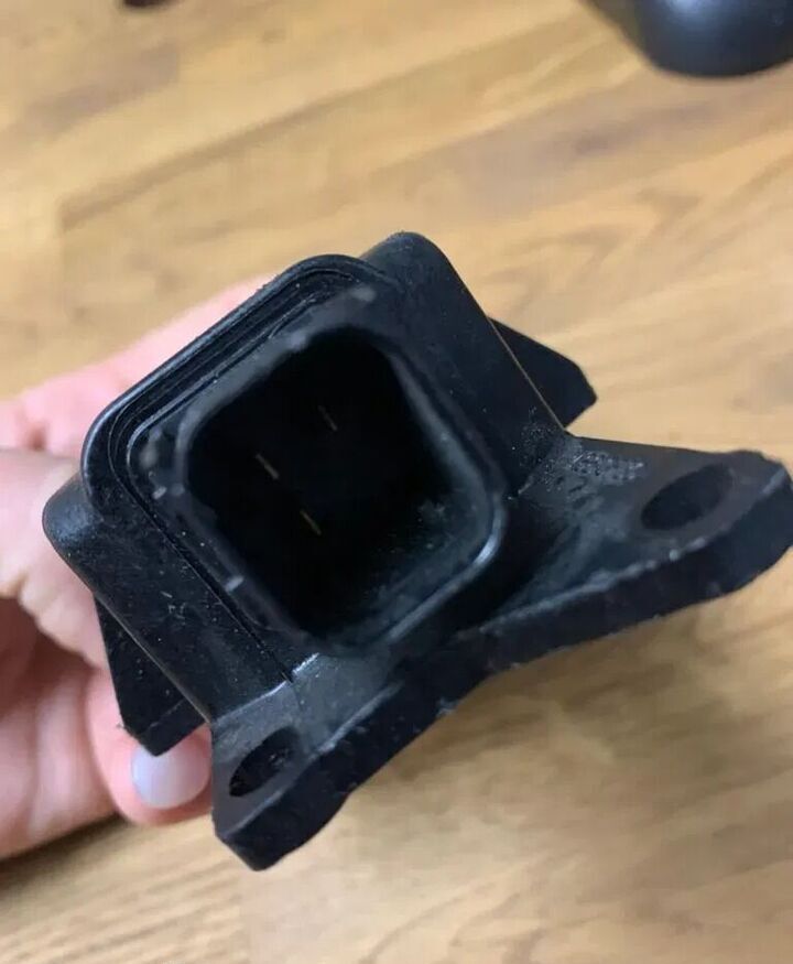 Zawór Zabezpieczający Cewka Modulatora ABS WABCO 4721266003 24 V 4721266003 - Válvula de freio para Camião: foto 3 Zawór Zabezpieczający Cewka Modulatora ABS WABCO 4721266003 24 V 4721266003 - Válvula de freio para Camião: foto 3