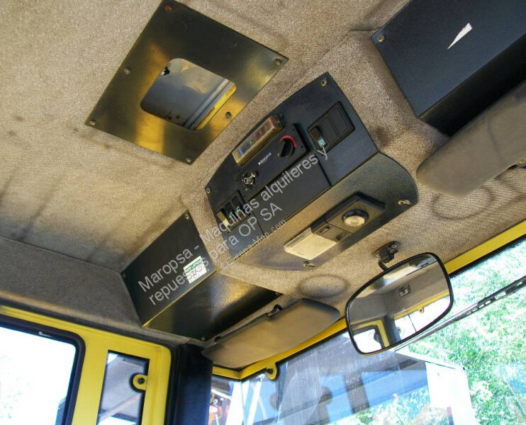 Bomag BW 161 AD-4 - Compactador de asfalto: foto 5 Bomag BW 161 AD-4 - Compactador de asfalto: foto 5