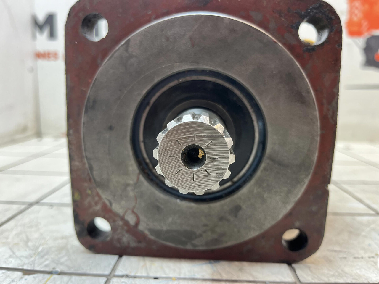 Bomba hidráulica para Grua móvel 3 way gear pump 18-3139630116-001: foto 7