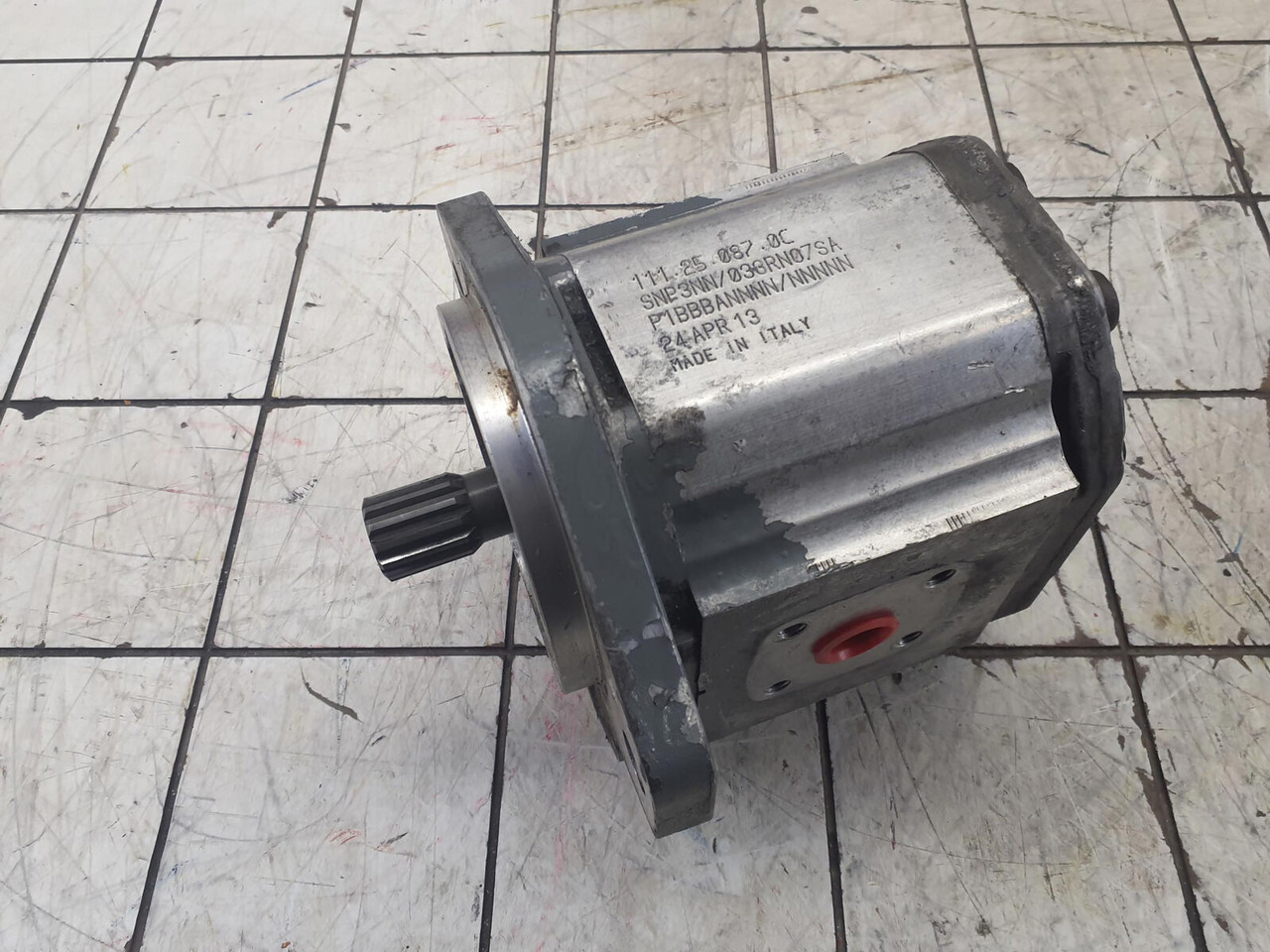 Danfoss LTM 1130-5.1 GEAR PUMP - Bomba hidráulica para Grua móvel: foto 1 Danfoss LTM 1130-5.1 GEAR PUMP - Bomba hidráulica para Grua móvel: foto 1