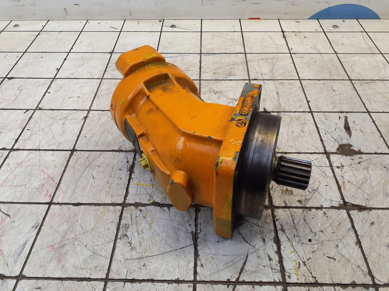 FAUN ATF 60-3 hydraulic winch engine - Bomba hidráulica para Grua móvel: foto 4 FAUN ATF 60-3 hydraulic winch engine - Bomba hidráulica para Grua móvel: foto 4