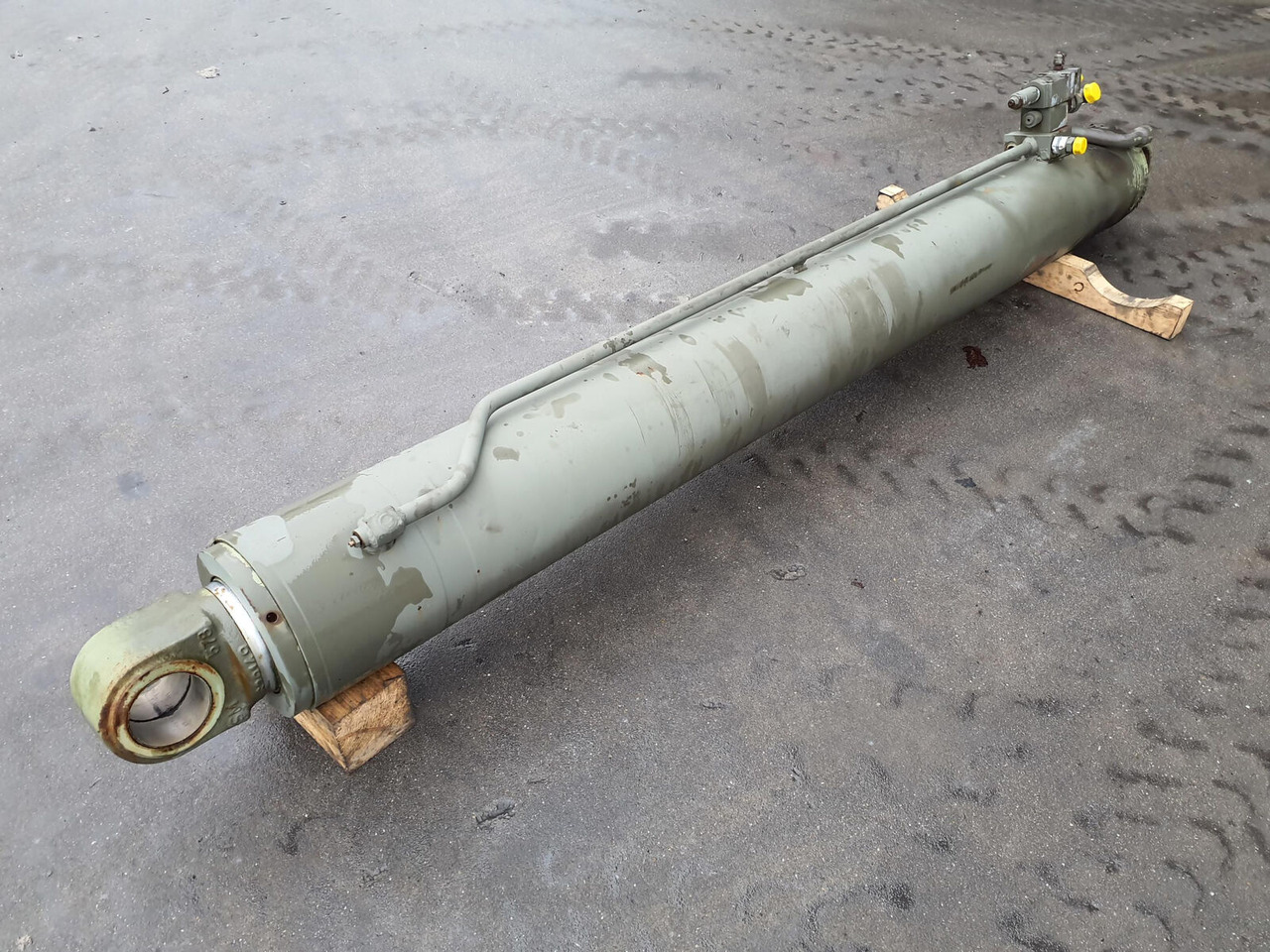 FAUN RTF 25-2 boom cylinder - Cilindro hidráulico para Grua móvel: foto 4 FAUN RTF 25-2 boom cylinder - Cilindro hidráulico para Grua móvel: foto 4