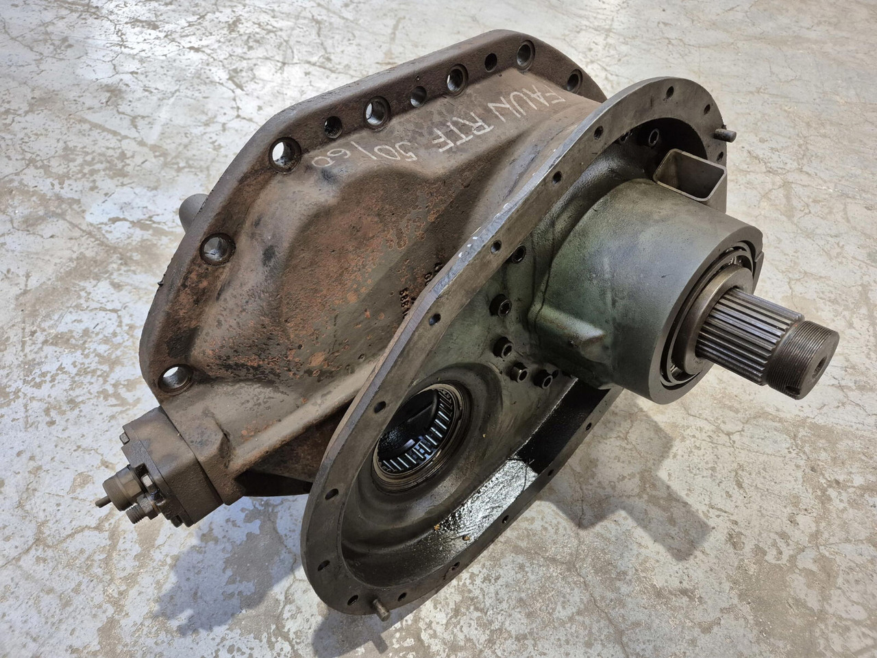 FAUN RTF 50/60 mid differential for parts - Diferencial para Grua móvel: foto 3 FAUN RTF 50/60 mid differential for parts - Diferencial para Grua móvel: foto 3