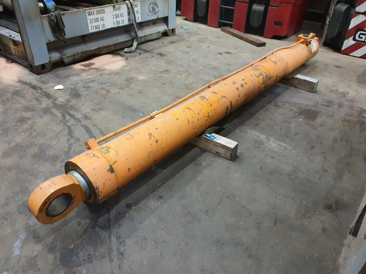 FAUN RTF 50 boom cylinder - Cilindro hidráulico para Grua móvel: foto 2 FAUN RTF 50 boom cylinder - Cilindro hidráulico para Grua móvel: foto 2