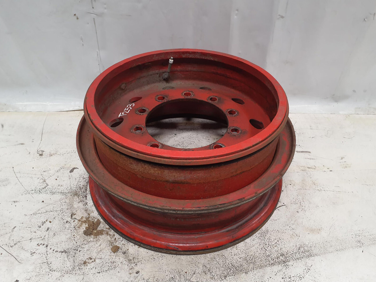 FAUN Rim 445/95R25 10 12 3p - Jante para Guindaste: foto 1 FAUN Rim 445/95R25 10 12 3p - Jante para Guindaste: foto 1