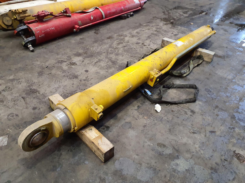 Grove GMK 2035 boom cylinder - Cilindro hidráulico para Guindaste: foto 3 Grove GMK 2035 boom cylinder - Cilindro hidráulico para Guindaste: foto 3