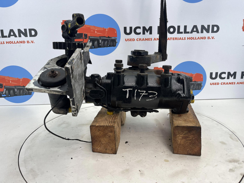 Grove GMK 3055 steering Box - Coluna de direcção para Guindaste: foto 5 Grove GMK 3055 steering Box - Coluna de direcção para Guindaste: foto 5
