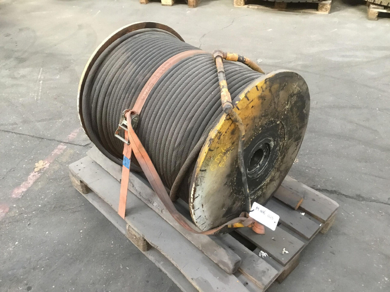 Grove GMK 5200 winch - Molinete para Grua móvel: foto 1 Grove GMK 5200 winch - Molinete para Grua móvel: foto 1