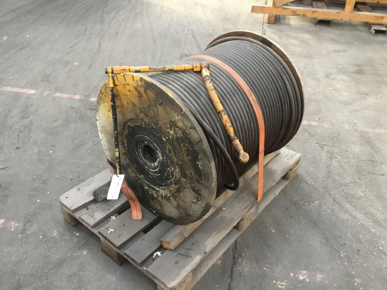 Grove GMK 5200 winch - Molinete para Grua móvel: foto 2 Grove GMK 5200 winch - Molinete para Grua móvel: foto 2