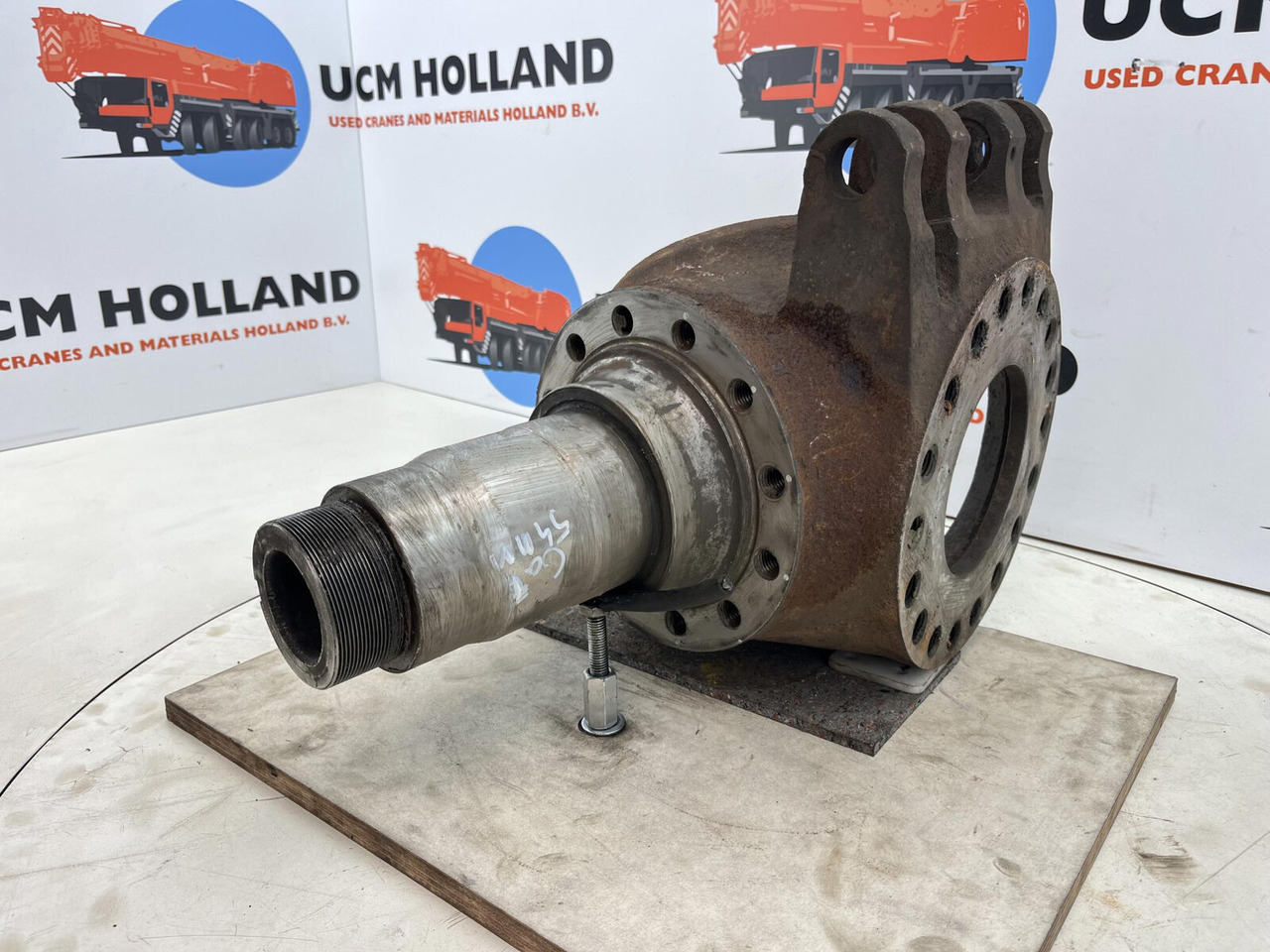 Grove GMK Steering knuckle 12 holes - Manga de eixo para Grua móvel: foto 1 Grove GMK Steering knuckle 12 holes - Manga de eixo para Grua móvel: foto 1