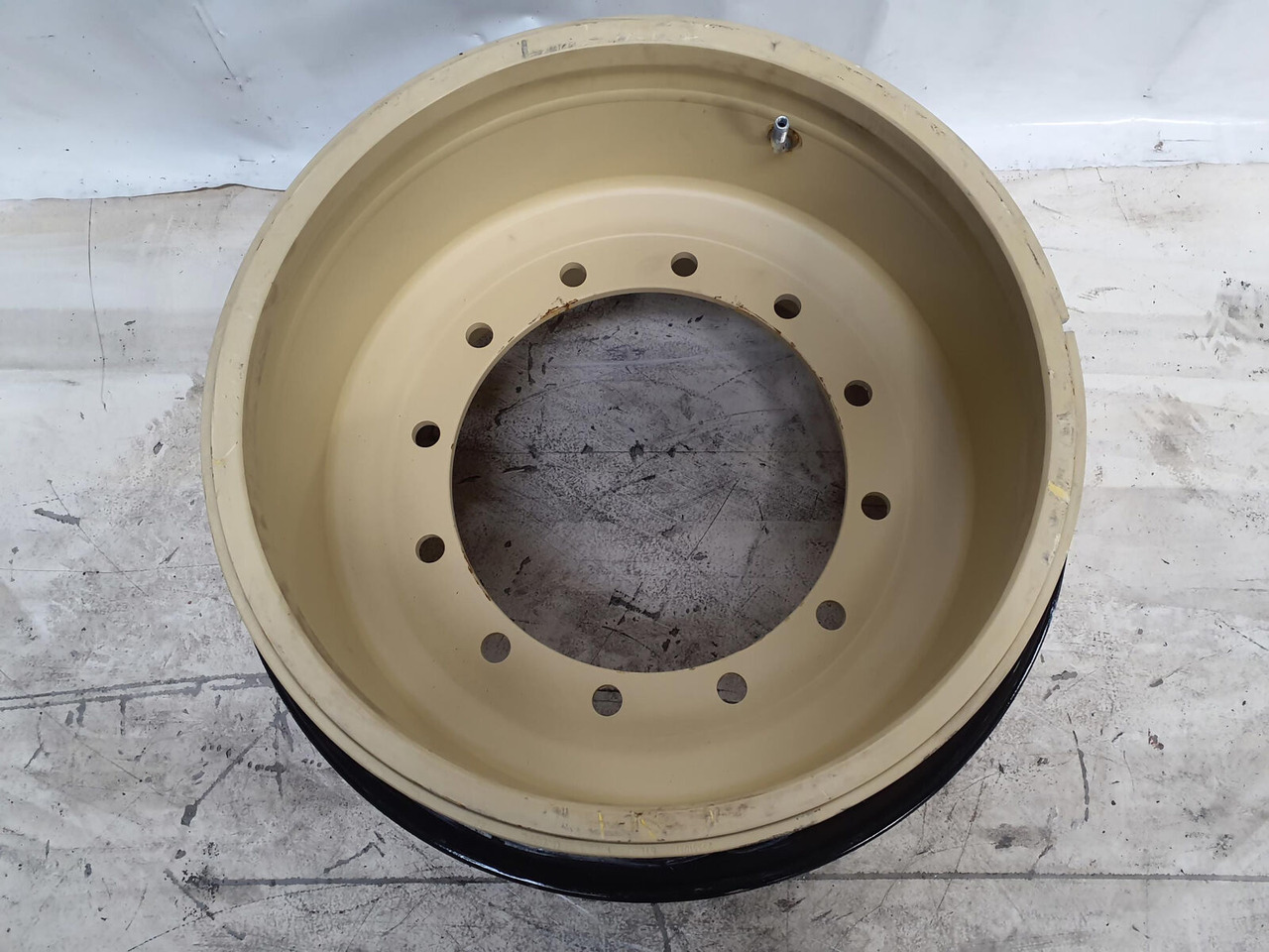 Grove Rim 525/80R25 12 20.5 3p - Jante para Guindaste: foto 2 Grove Rim 525/80R25 12 20.5 3p - Jante para Guindaste: foto 2