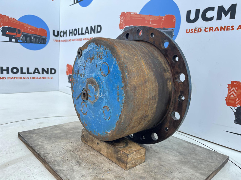 KESSLER planetary gear 22-25-74-40-4pl-H172-46 - Suspensão para Guindaste: foto 2 KESSLER planetary gear 22-25-74-40-4pl-H172-46 - Suspensão para Guindaste: foto 2
