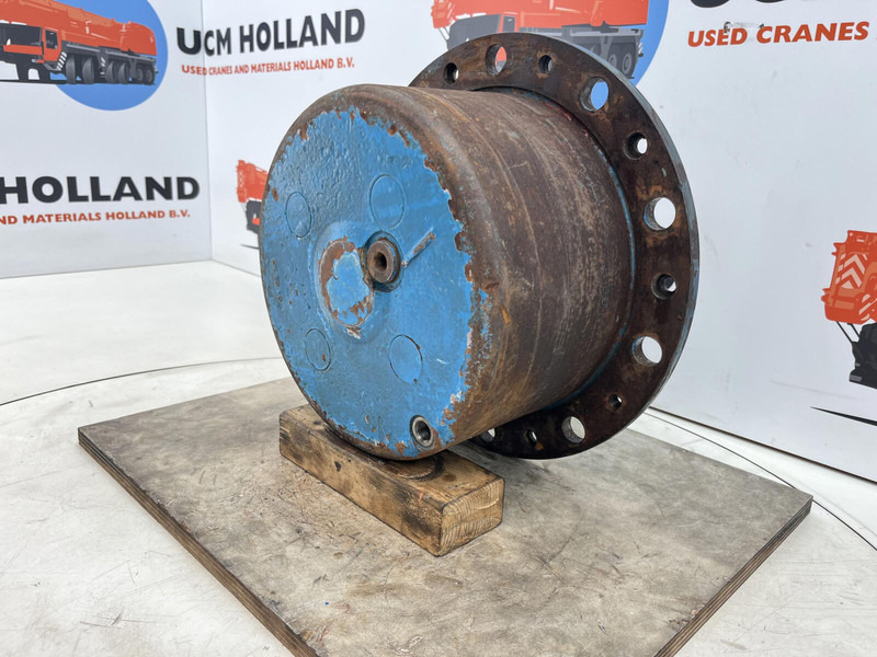 Kessler+CO Kessler planetary gear 22-25-74-40-4pl-H172-46 - Suspensão para Guindaste: foto 2 Kessler+CO Kessler planetary gear 22-25-74-40-4pl-H172-46 - Suspensão para Guindaste: foto 2