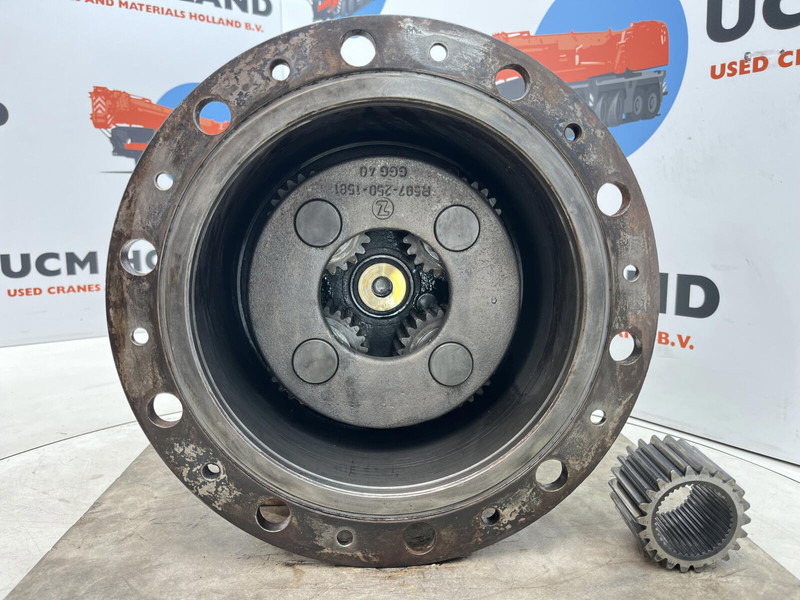 Kessler+CO Kessler planetary gear 22-25-74-40-4pl-H172-46 - Suspensão para Guindaste: foto 4 Kessler+CO Kessler planetary gear 22-25-74-40-4pl-H172-46 - Suspensão para Guindaste: foto 4