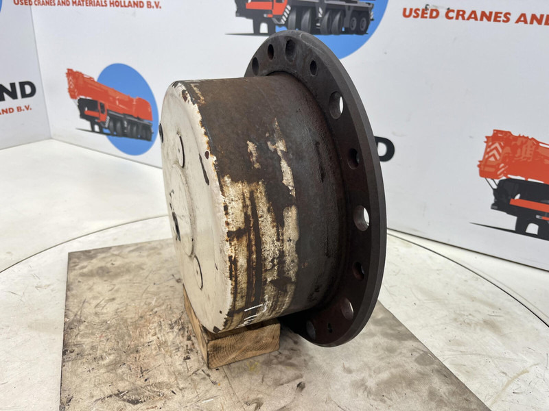 Kessler+CO Terex-Demag AC 35 planetary gear 17-24-67-32-3pl-H135-46 - Suspensão para Guindaste: foto 2 Kessler+CO Terex-Demag AC 35 planetary gear 17-24-67-32-3pl-H135-46 - Suspensão para Guindaste: foto 2