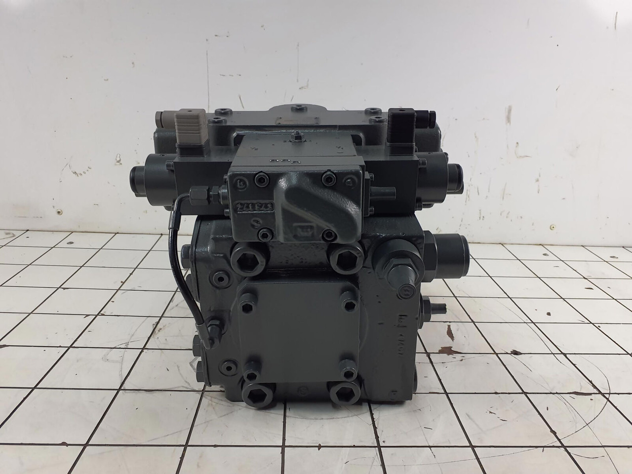 Liebherr Hydraulic Pump A4V250 - Bomba hidráulica para Guindaste: foto 4 Liebherr Hydraulic Pump A4V250 - Bomba hidráulica para Guindaste: foto 4