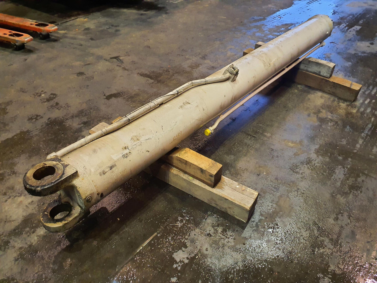 Liebherr LTM 1045-3.1 boom cylinder - Cilindro hidráulico para Grua móvel: foto 4 Liebherr LTM 1045-3.1 boom cylinder - Cilindro hidráulico para Grua móvel: foto 4