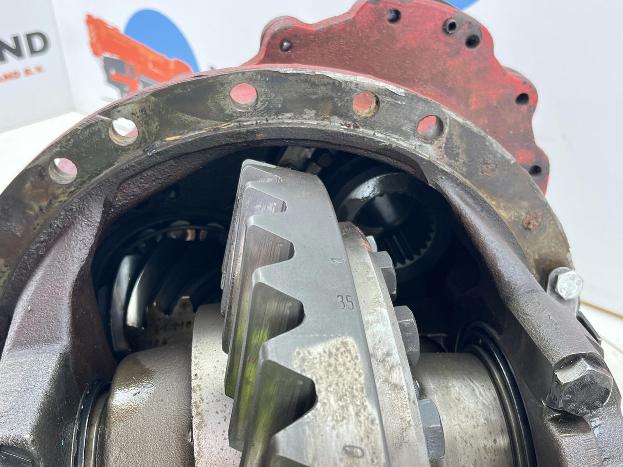 Liebherr LTM 1045 mid differential 13x35 axle 2 - Diferencial para Grua móvel: foto 5 Liebherr LTM 1045 mid differential 13x35 axle 2 - Diferencial para Grua móvel: foto 5