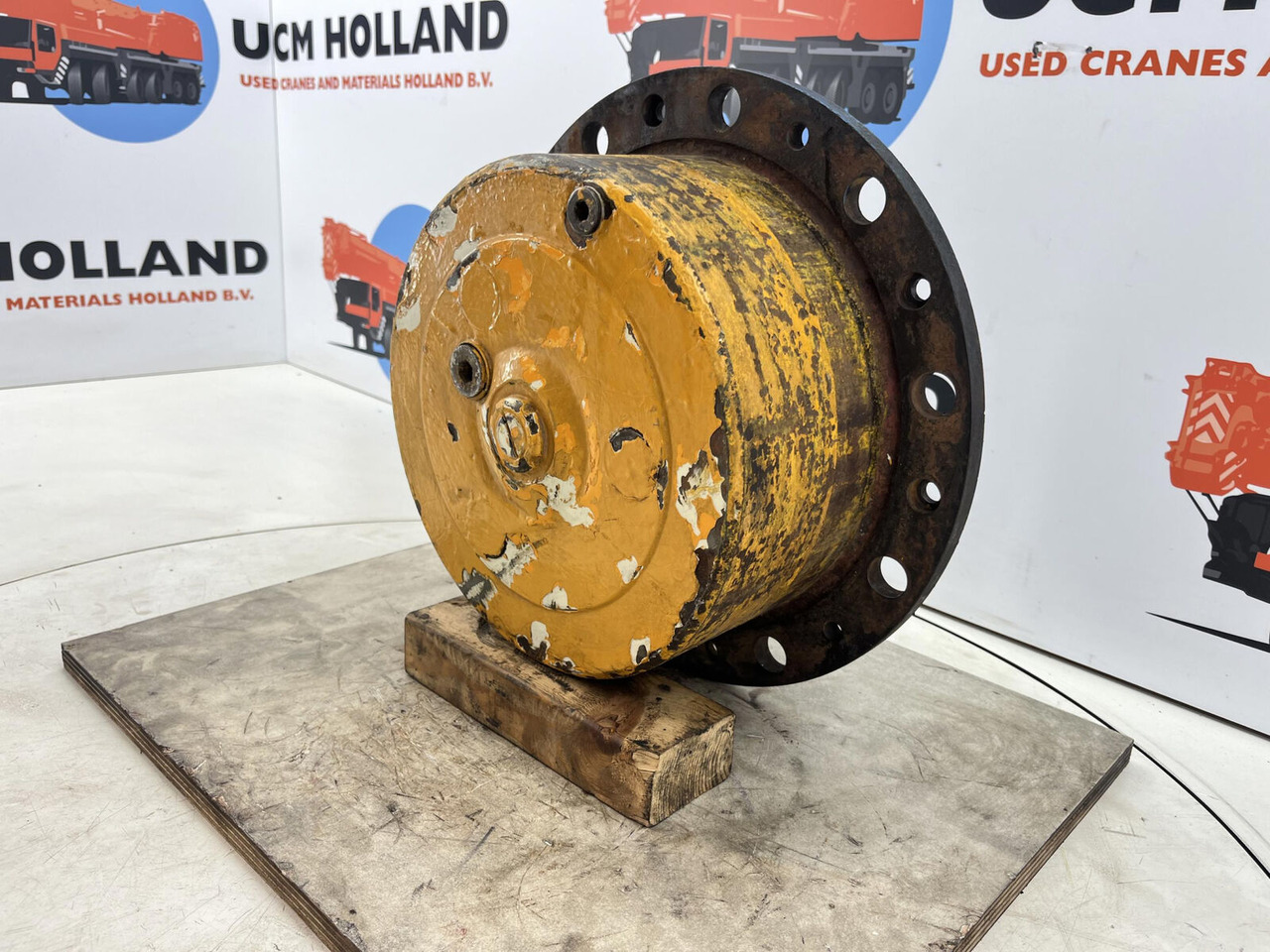 Liebherr LTM 1060 planetary gear 22-25-74-38-3pl-H135-46 - Comando final para Grua móvel: foto 2 Liebherr LTM 1060 planetary gear 22-25-74-38-3pl-H135-46 - Comando final para Grua móvel: foto 2