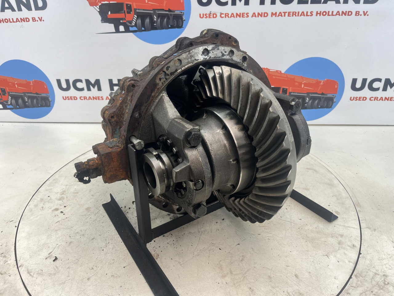 Liebherr LTM 1070 mid differential 13x35 axle 2 - Diferencial para Grua móvel: foto 1 Liebherr LTM 1070 mid differential 13x35 axle 2 - Diferencial para Grua móvel: foto 1