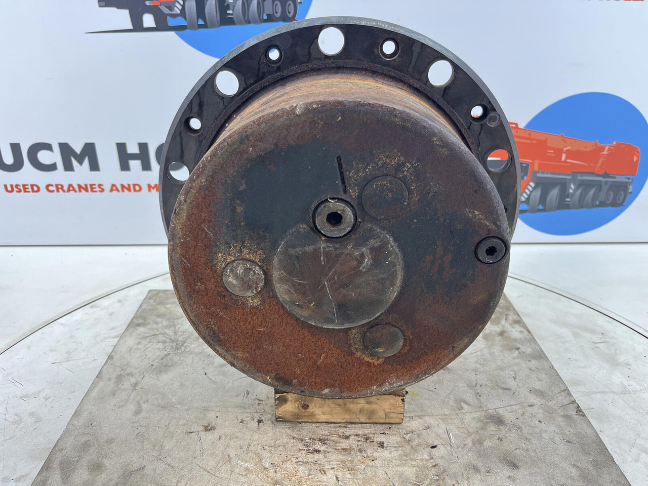 Liebherr LTM 1080 planetary gear 22-25-74-40-3pl-H135-46 - Comando final para Guindaste: foto 1 Liebherr LTM 1080 planetary gear 22-25-74-40-3pl-H135-46 - Comando final para Guindaste: foto 1