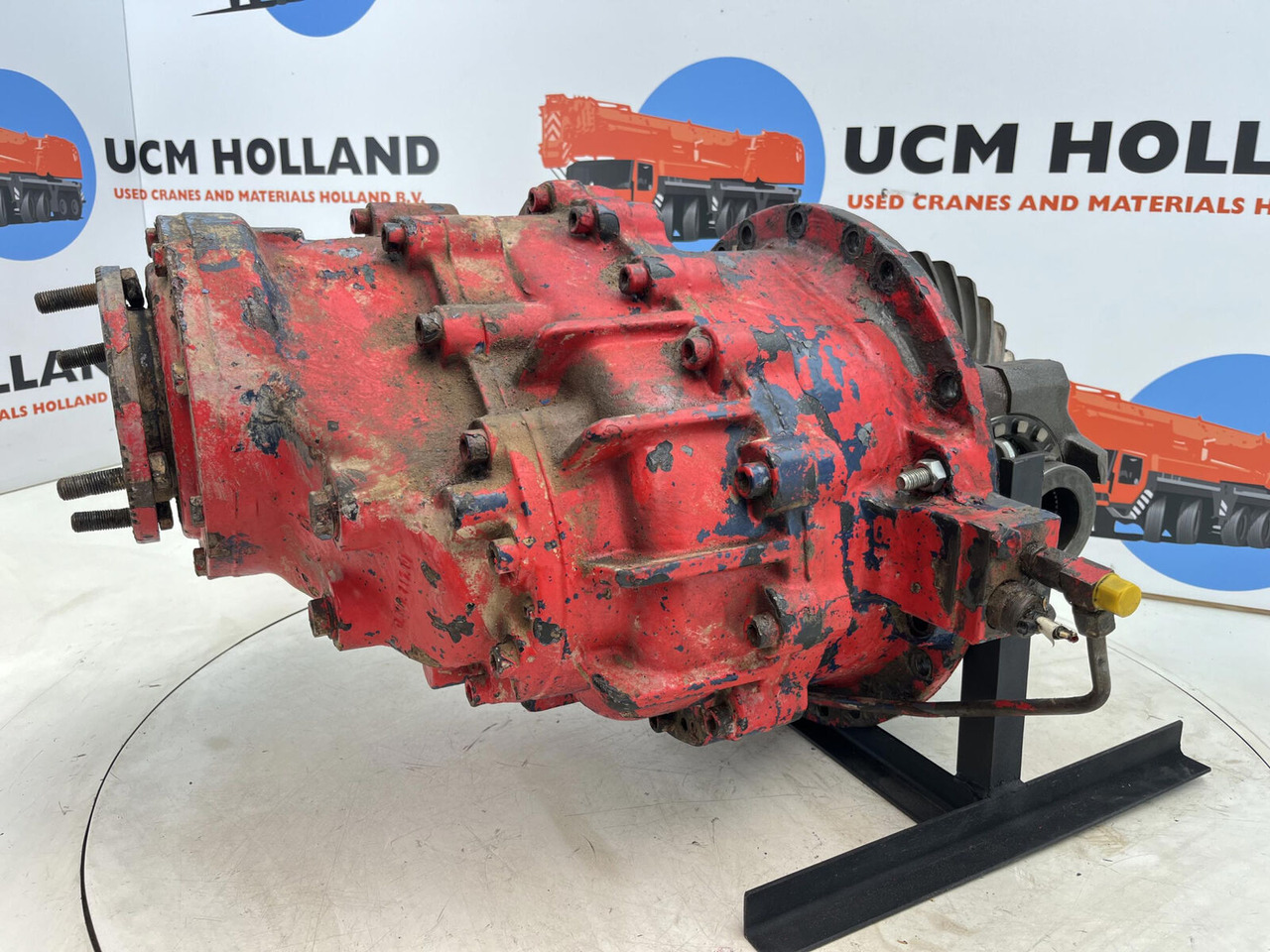 Liebherr LTM 1090 drive through diff 13x35 axle 4 - Diferencial para Grua móvel: foto 3 Liebherr LTM 1090 drive through diff 13x35 axle 4 - Diferencial para Grua móvel: foto 3