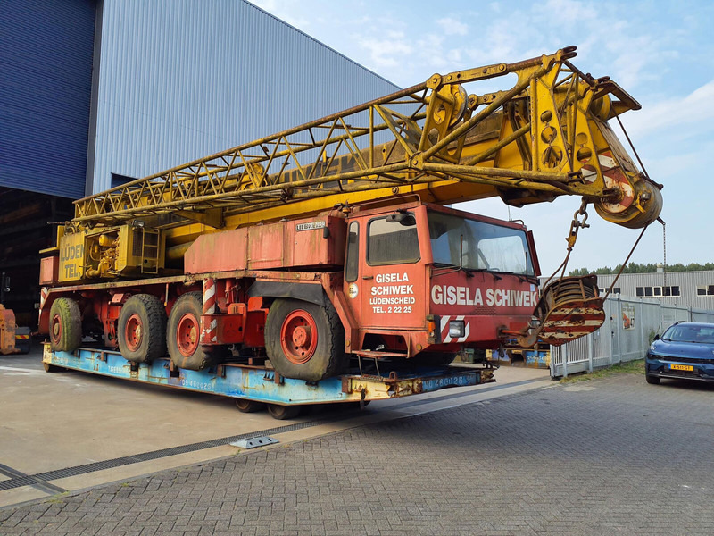 Liebherr LTM 1100 - Grua todo o terreno: foto 1 Liebherr LTM 1100 - Grua todo o terreno: foto 1