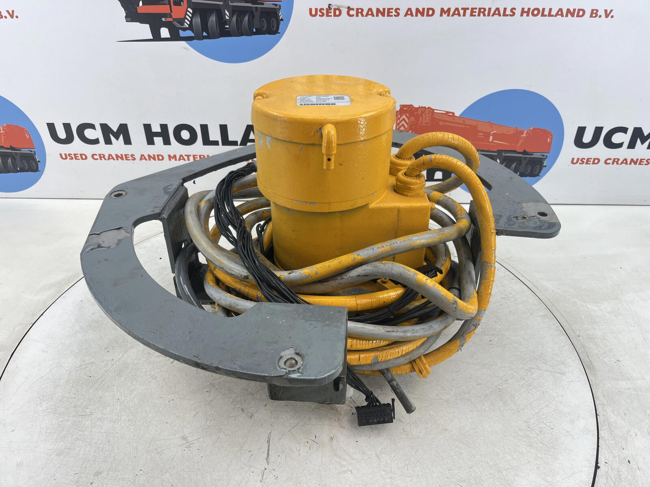 Liebherr LTM 1130-5.1 Collecting ring - Sistema elétrico para Grua móvel: foto 1 Liebherr LTM 1130-5.1 Collecting ring - Sistema elétrico para Grua móvel: foto 1