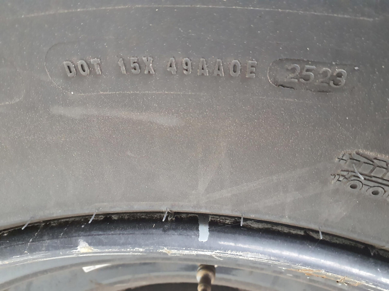 Liebherr Wheel 445/95R25 10 12 1p - Roda completa para Guindaste: foto 3 Liebherr Wheel 445/95R25 10 12 1p - Roda completa para Guindaste: foto 3